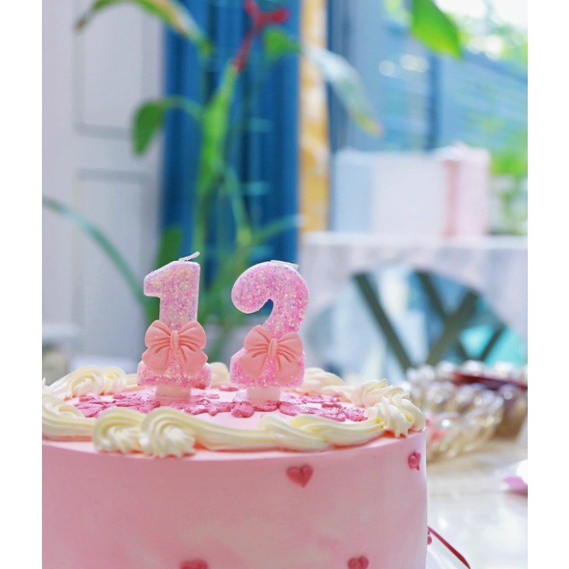 เทียนรูปมงกุฎเพชรดำเทียมหรูหรา - Candle. Queen บทวิจารณ์และราคา
